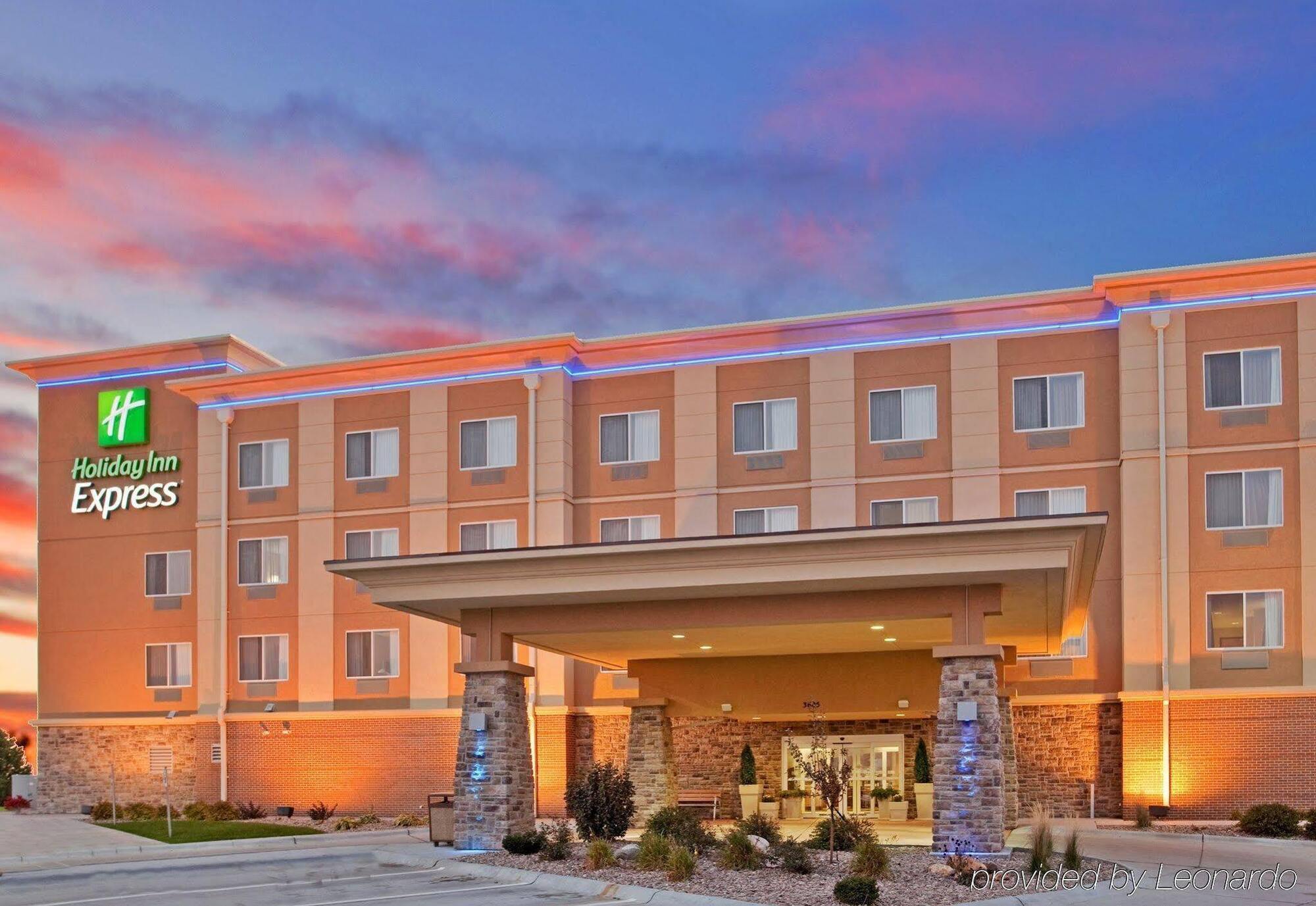 Holiday Inn Express Hastings By Ihg Luaran gambar